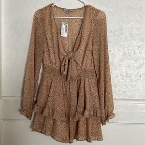 New, Papaya, Beige/Brown long sleeve romper, size medium